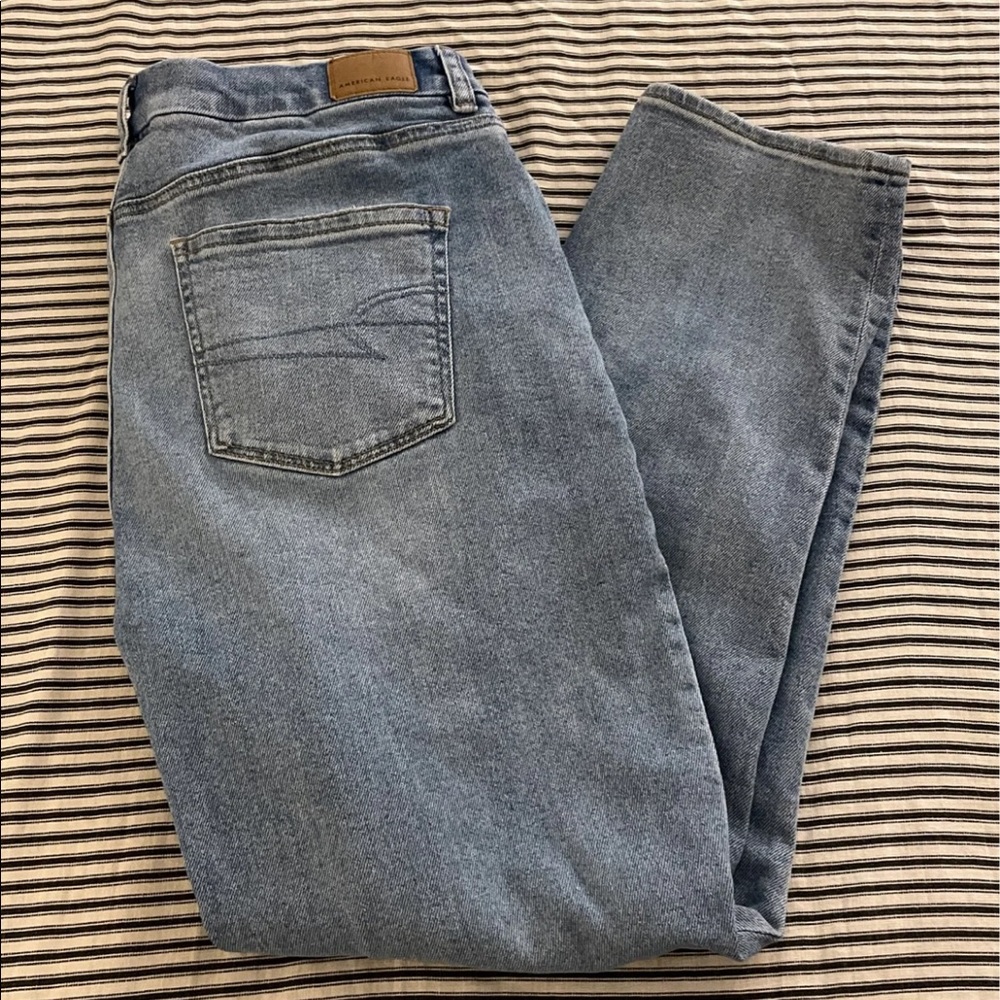 American Eagle Curvy Mom Jeans